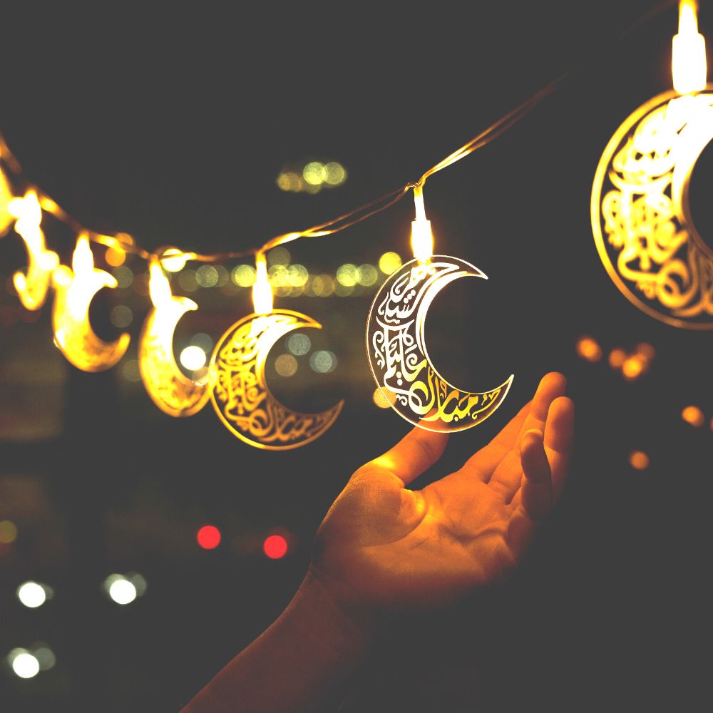 سلسلة أضواء هلال رمضان الأكريليكية الرائعة