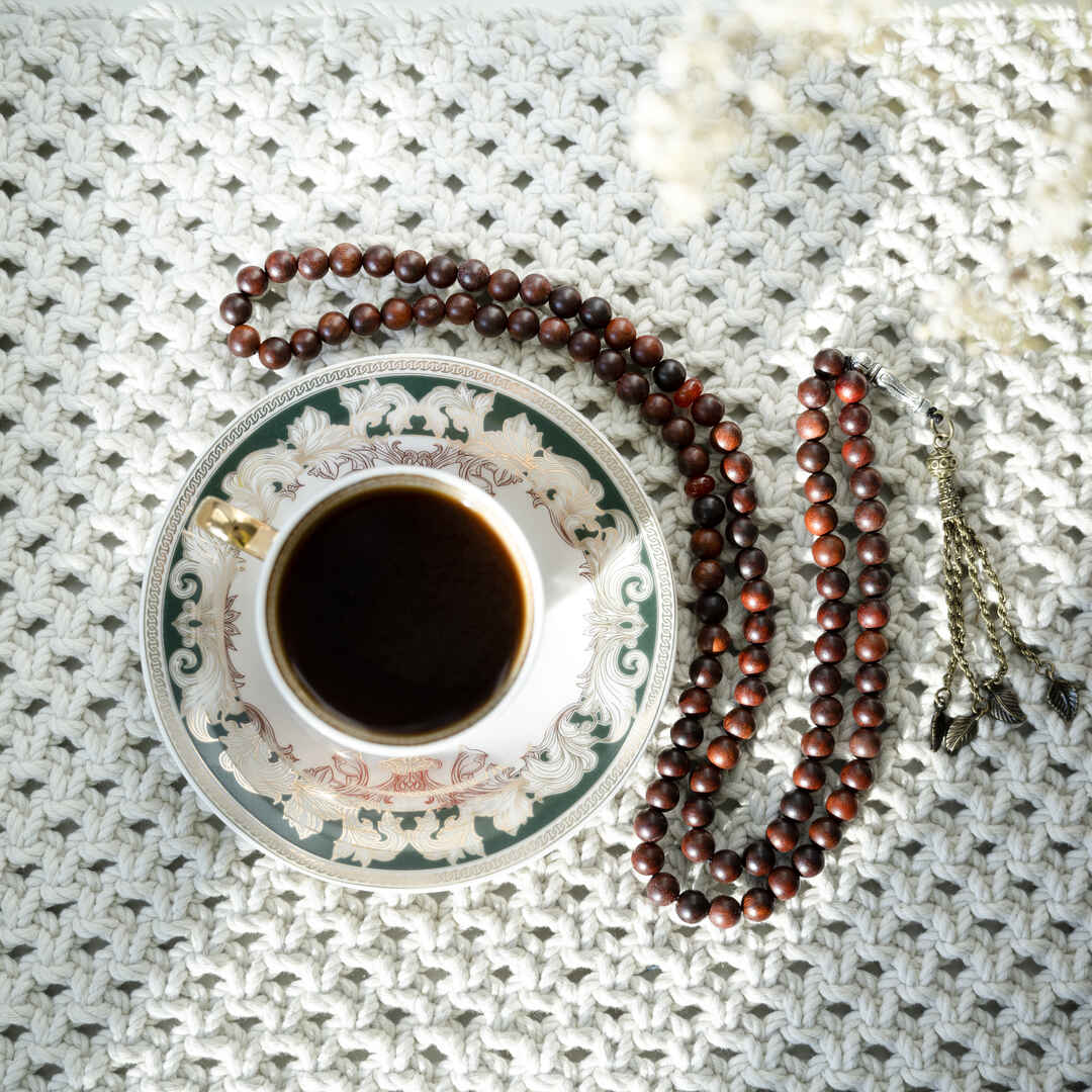 سبحة إسلامية من خشب الورد