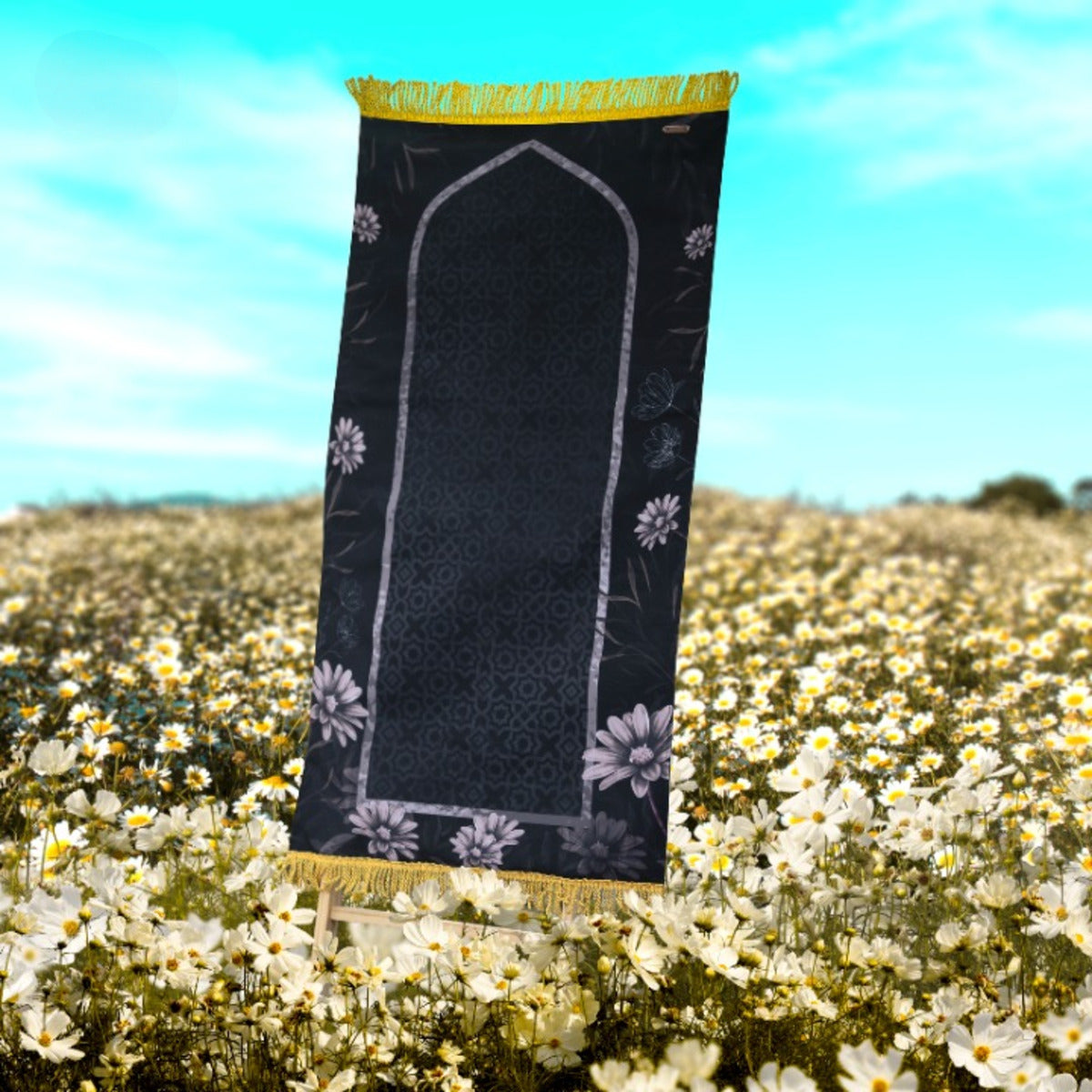 سجادة صلاة بشرابة ذهبية