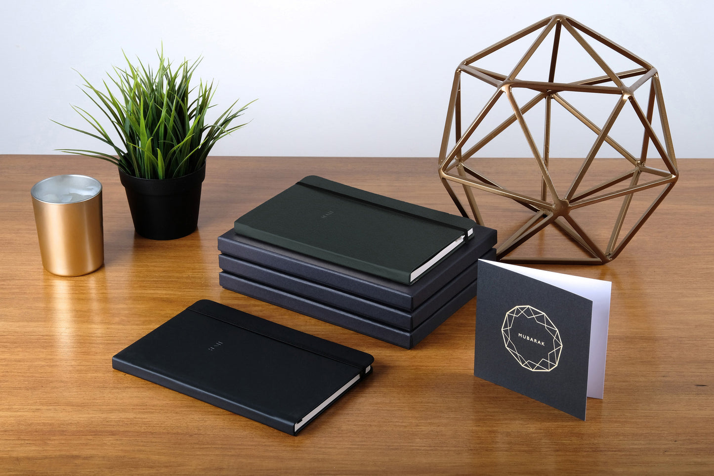 مخطط ومفكرة الحج - مصنوع من الجلد المعاد تدويره